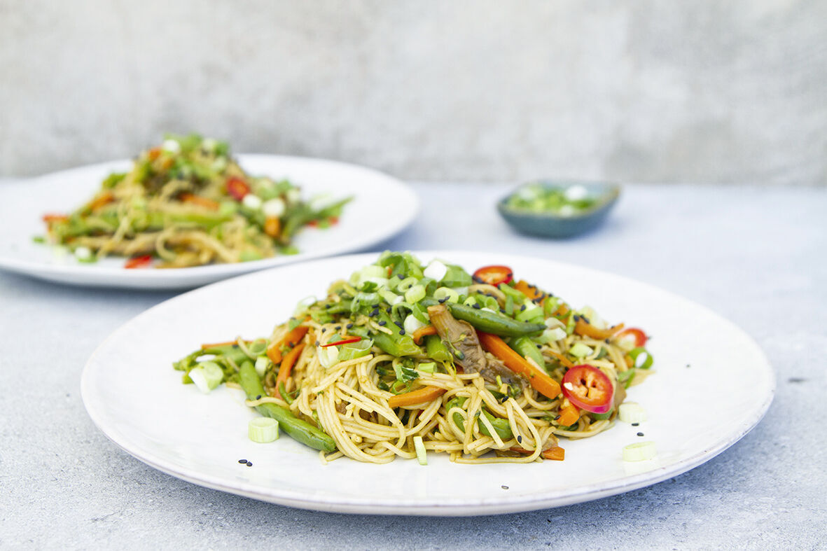 Veggie Singapore-style noodles with bimi and crispy carrot